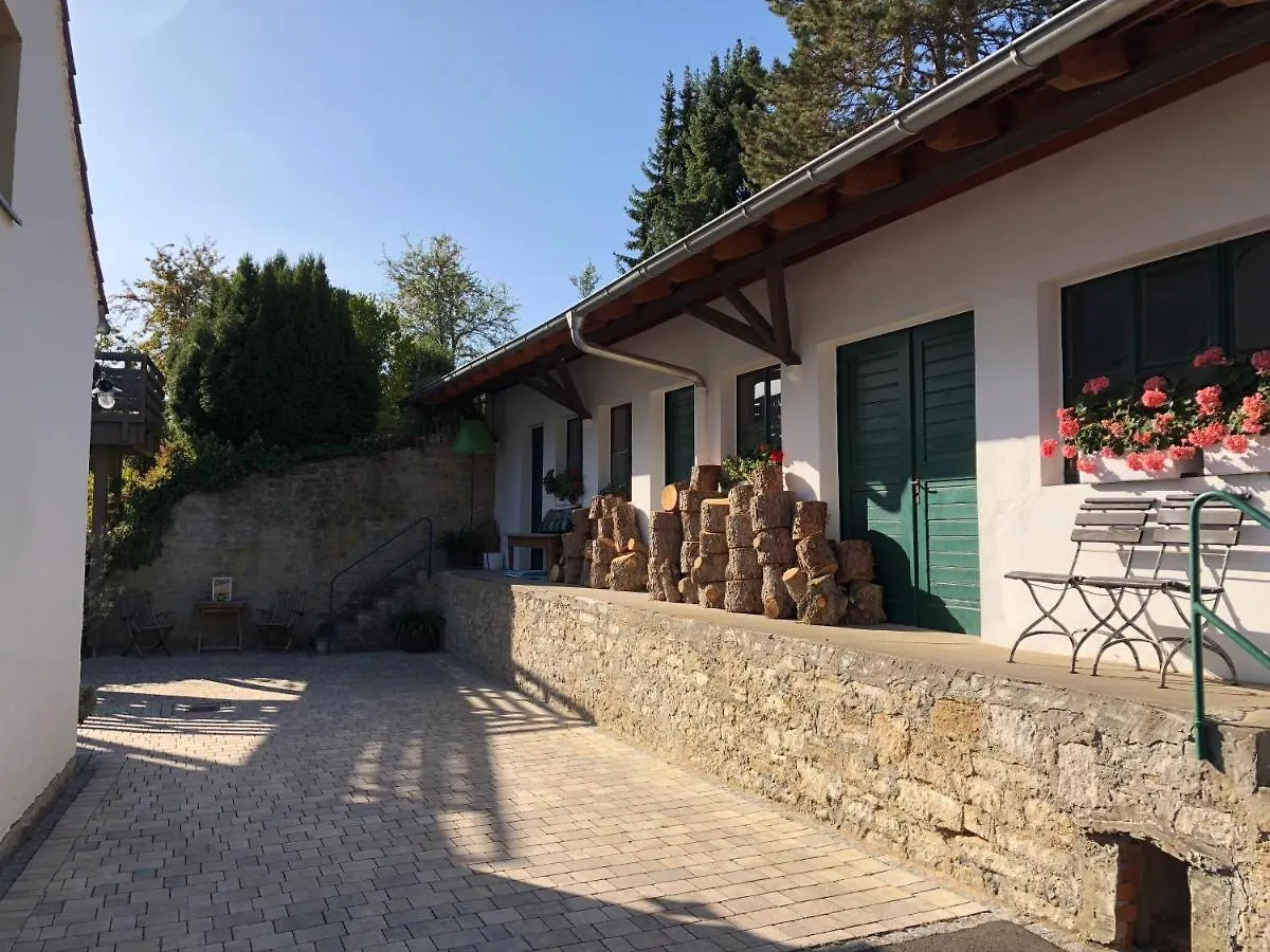 Exklusives Ferienhaus In Top Lage Mit Pool, Sauna, Terrasse - Der Johannishof Wurzburg
