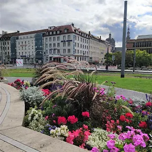 Regina Hotel