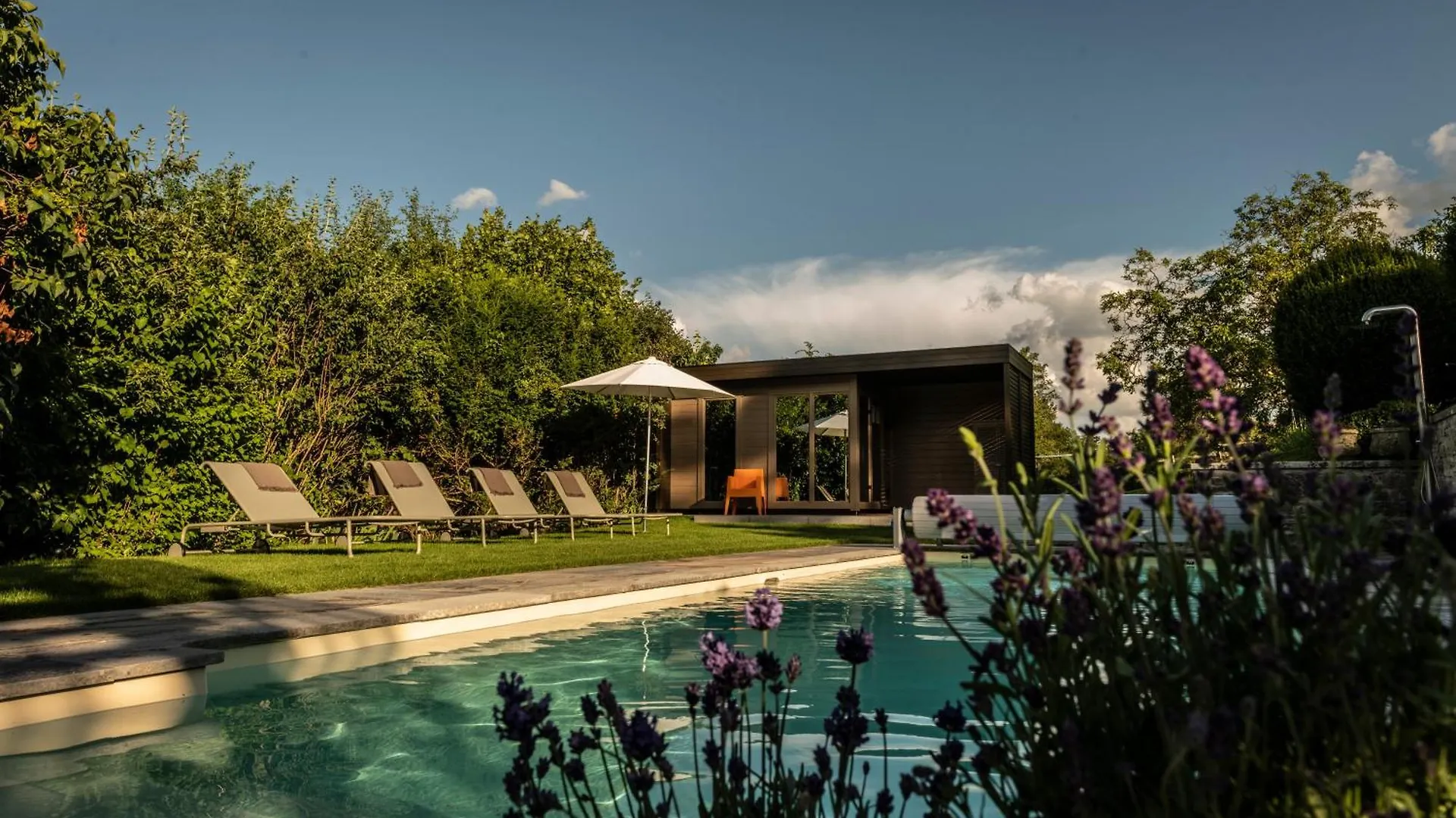 Exklusives Ferienhaus In Top Lage Mit Pool, Sauna, Terrasse - Der Johannishof Wurzburg